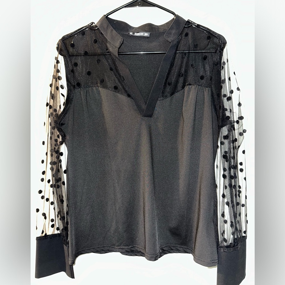 SHEIN Mesh V Cut Top Size L